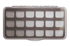 LARGE ULTRA-CLEAR FLY BOX, 18-CMPT.
